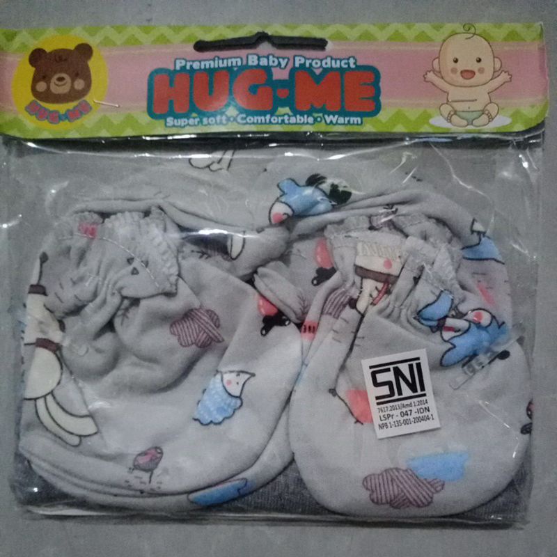 kaos kaki sarung tangan bayi / STK bayi set topi hug me