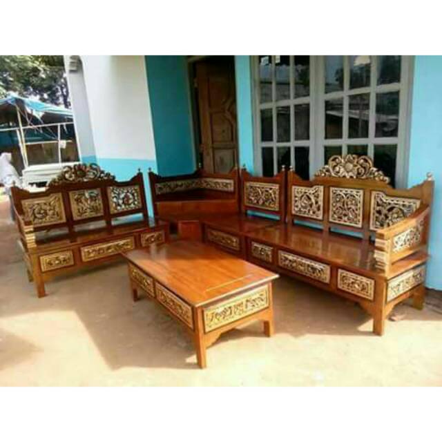 Kursi sudut mahkota jati