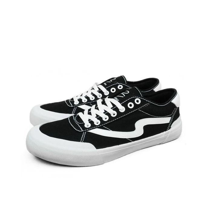Patrobas Ivan Black White Sepatu Casual Lc