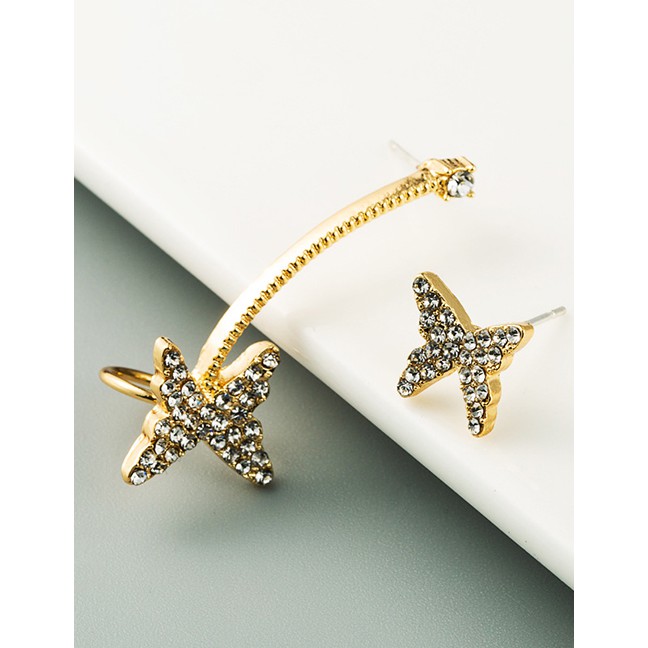 LRC Anting Tusuk Fashion Golden Asymmetric Butterfly Alloy Earrings K69823