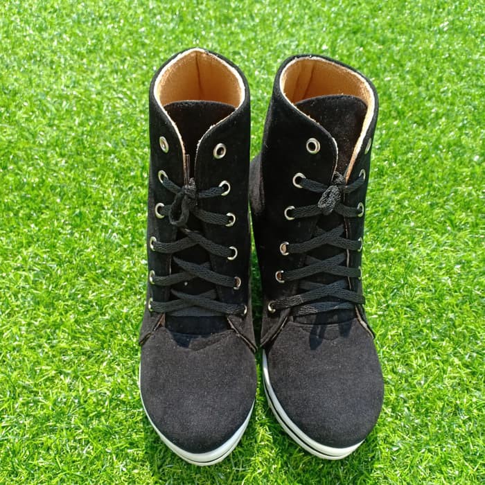 Sepatu Boot Wanita Korean Korea Style Bot Boots Murah Perempu IF475 Lj04 Hitam - Hitam, 38