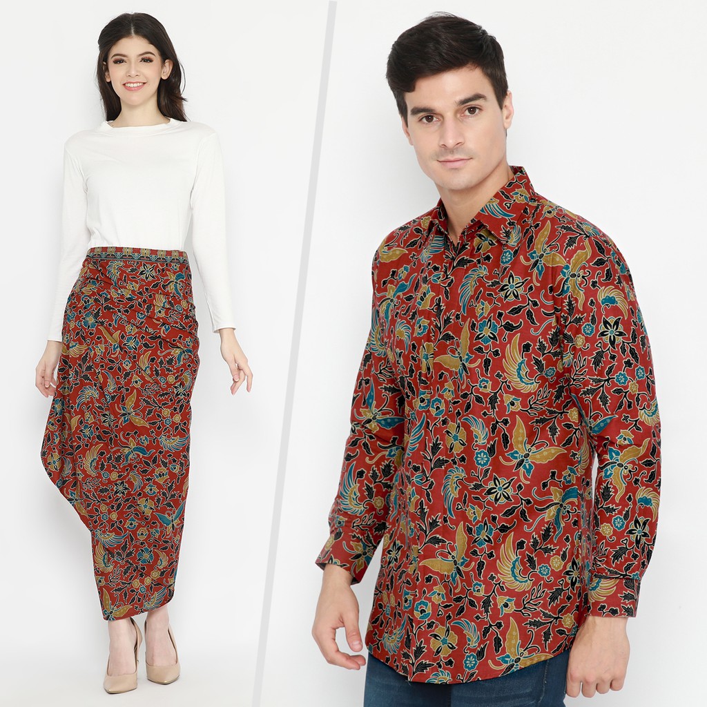 BAJU BATIK COUPLE  Kemeja Rok Lilit Instan Batik Pria Lengan Panjang Slimfit Premium Warna Merah 723526 Cap 72 - Baju Kemeja Atasan Pakaian Batik Couple Cople Pria Cowok Laki Laki Remaja Keluarga Lengan Panjang Modern Slimfit Premium Kekinian