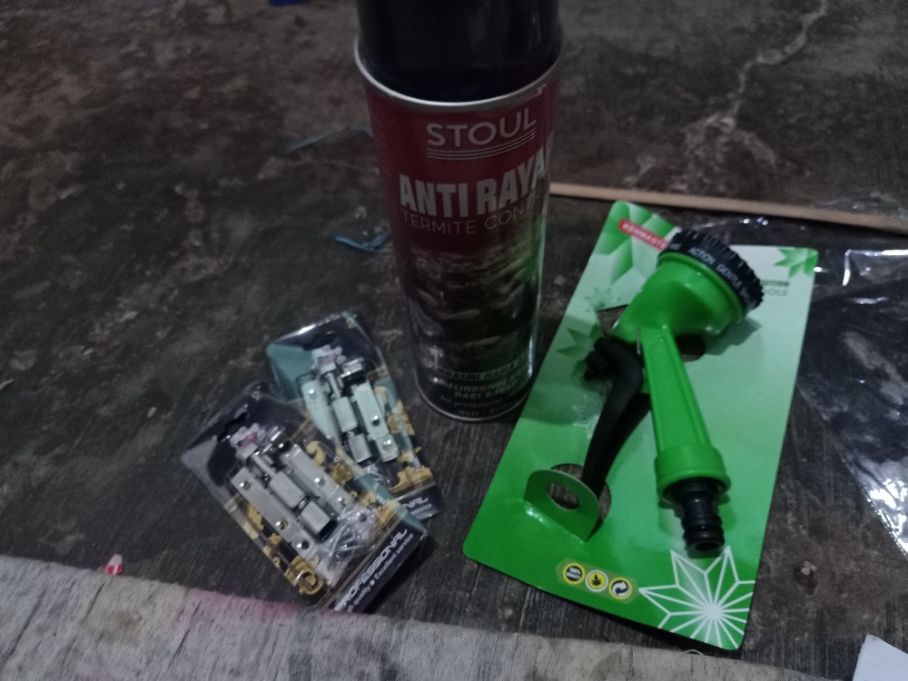 Selot Pintu Jendela   / Grendel Fawi Kuning 2 Inch / 2