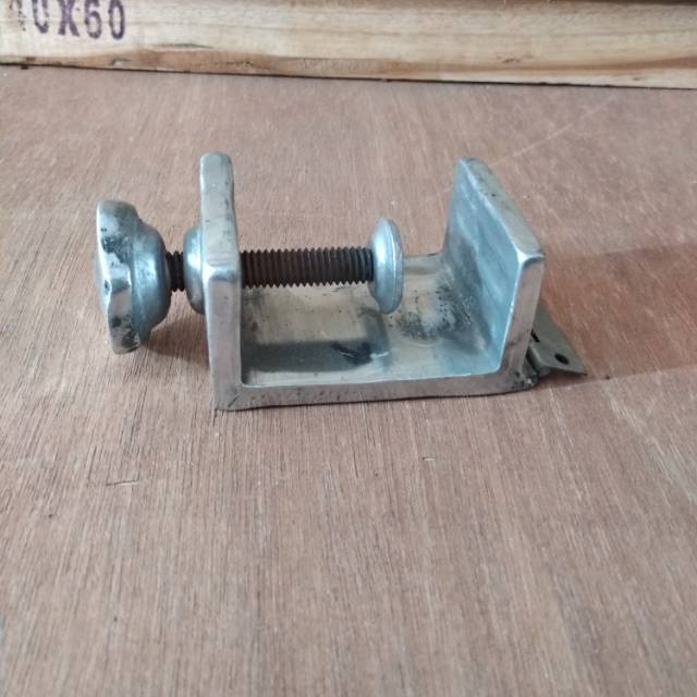 Catok engsel sablon Shopee Indonesia Catok engsel sablon Shopee Indonesia