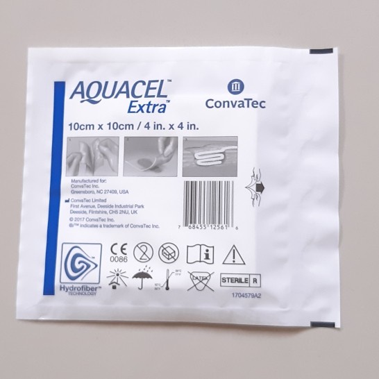 AquaCel Extra Convatec 10 x 10 cm / Hydrofiber Dressing 10x10 cm