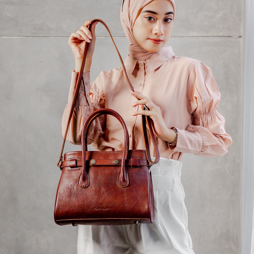 Kenes Leather Tas Selempang Wanita Sling Bag &amp; Hand Bag Kulit Asli ZOLA Nabati - Free Gravir Nama