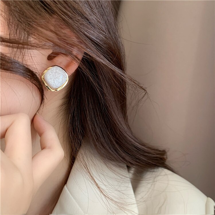 Anting Korea Fashion Wanita Aksesoris 925 Tremella Pin Anting Akrilik Persegi Ladies Accesories / Anting Stud S925 Silver Needle Bentuk Persegi Gaya Retro Korea Untuk Wanita