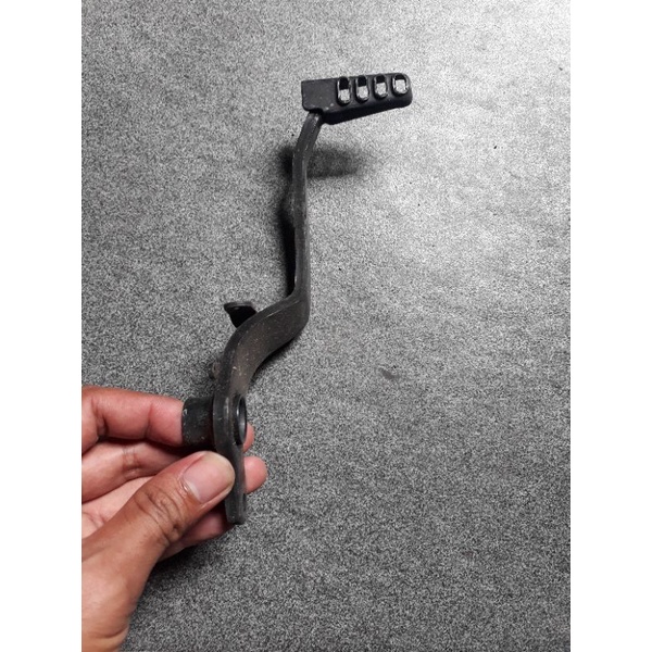 pedal injakan rim rem honda  new cb150r facelift ori
