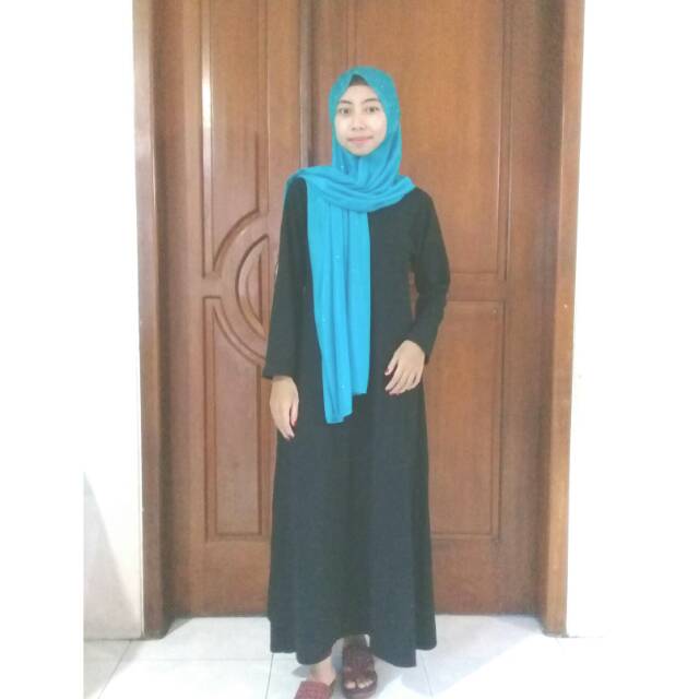 Gamis Polos Hitam Bahan Kaos Tebal Adem