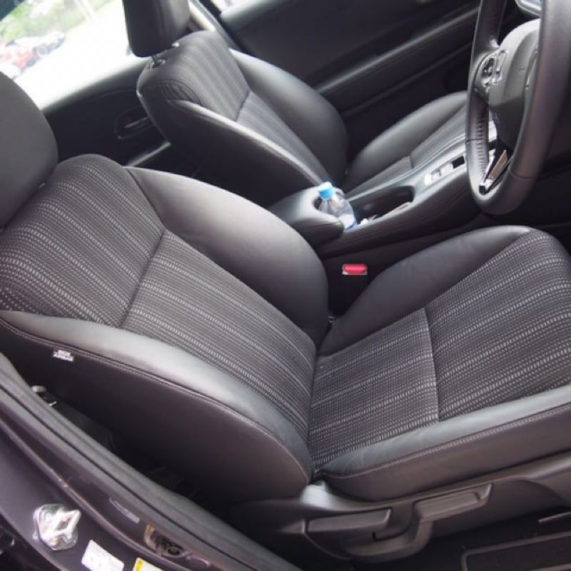 sarung jok original mobil HRV