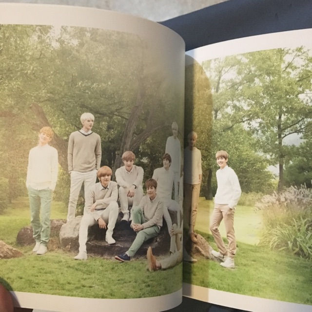 LIMITED EDITION EXO for Nature Republic Photobook/Pamflet