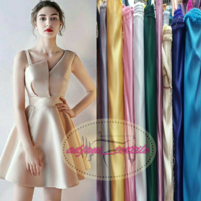 gaun satin bridal