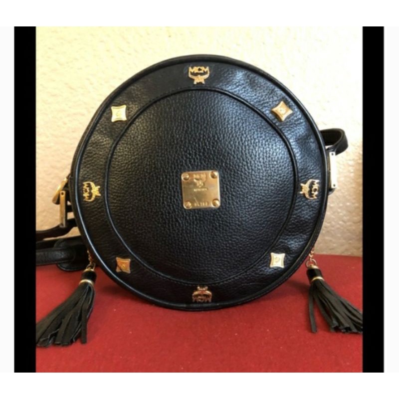 mcm tambourinne sling bag SOLD
