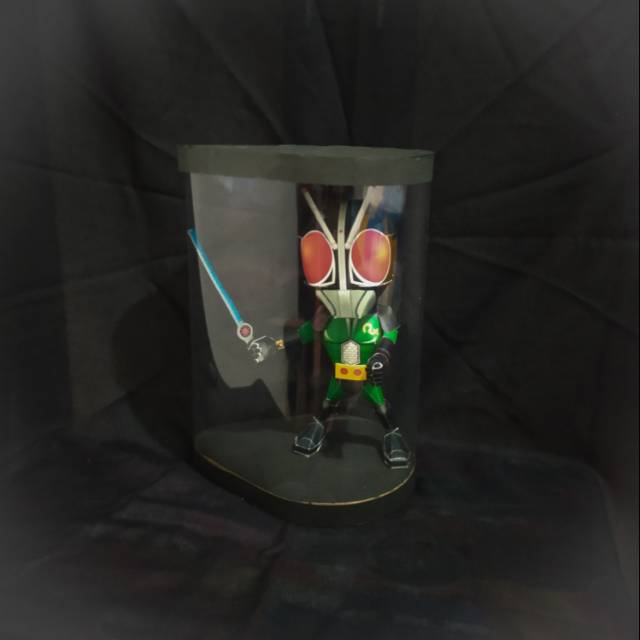 Action Figure Kamen Rider/Masker Rider/Satria Baja hitam/Tokusatsu Black/RX/W dengan case acrilyc