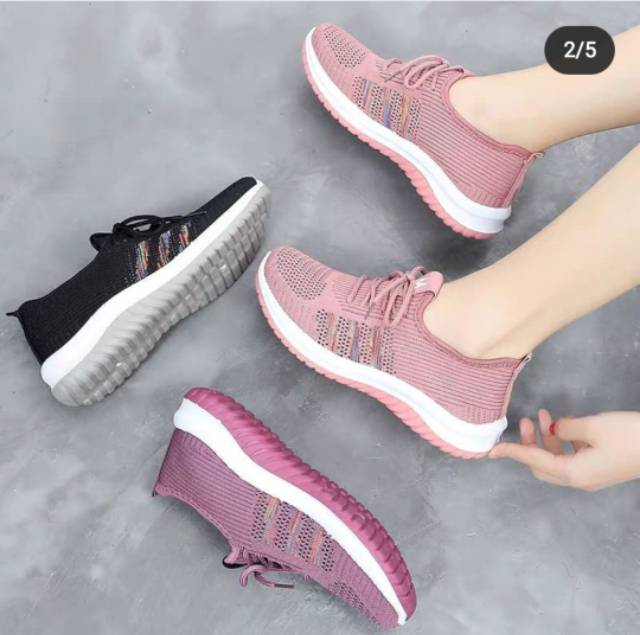 Sepatu wanita bernapas sepatu olahrag impor  fashion