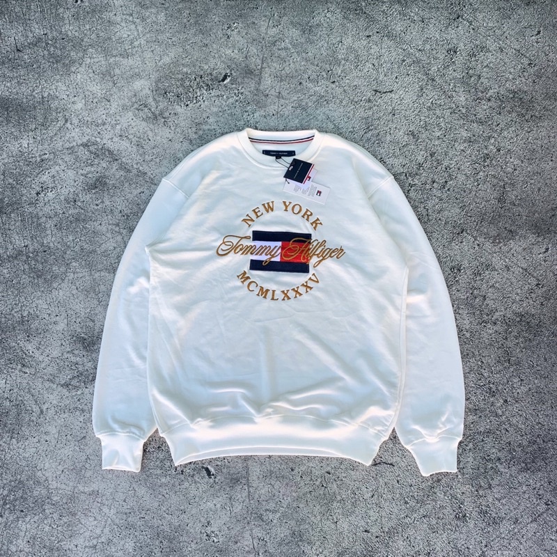Tommy Hilfiger Sweatshirt❗️THRIFT❗️ Sweater Rajut Vintage Cardigan Knitwear Premium Crop Crewneck Ov