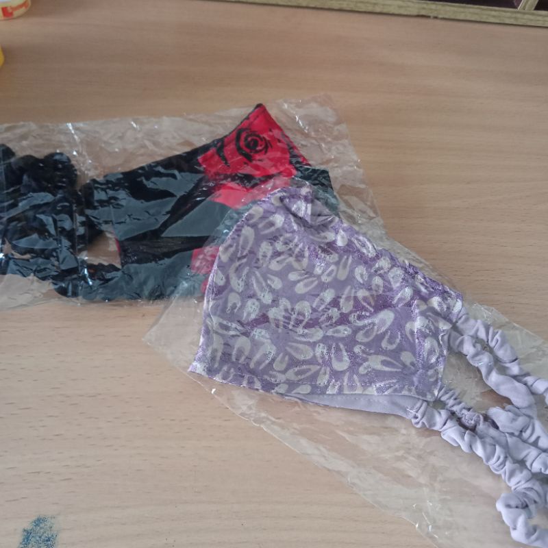 Masker Hijab Duckbill Kain Motif