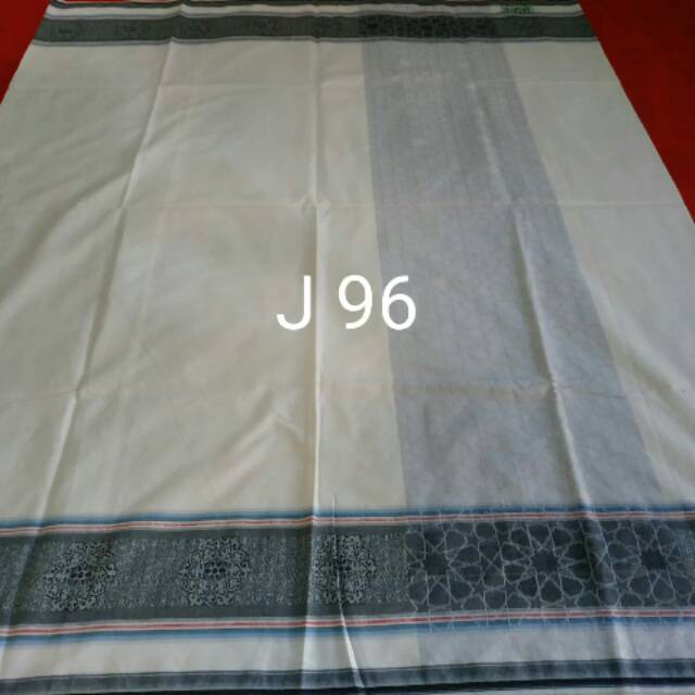 Sarung Atlas Jacquardt Afkir
