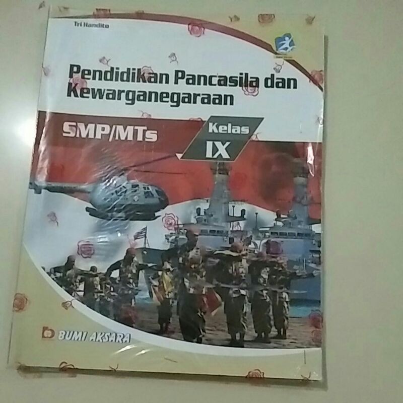 

buku Pendidikan Pancasila dan Kewarganegaraan smp Kelas 9 / kelas IX Bumi Aksara