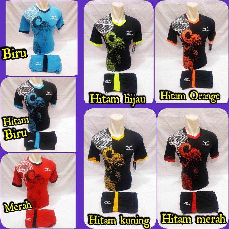 setelan baju kaos specs bola futsal olahraga