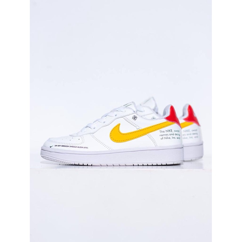 Sepatu Sneaker Anak Cewek Cowok Nike Air Force 1 Low Starfish White Yellow Red 100% Original