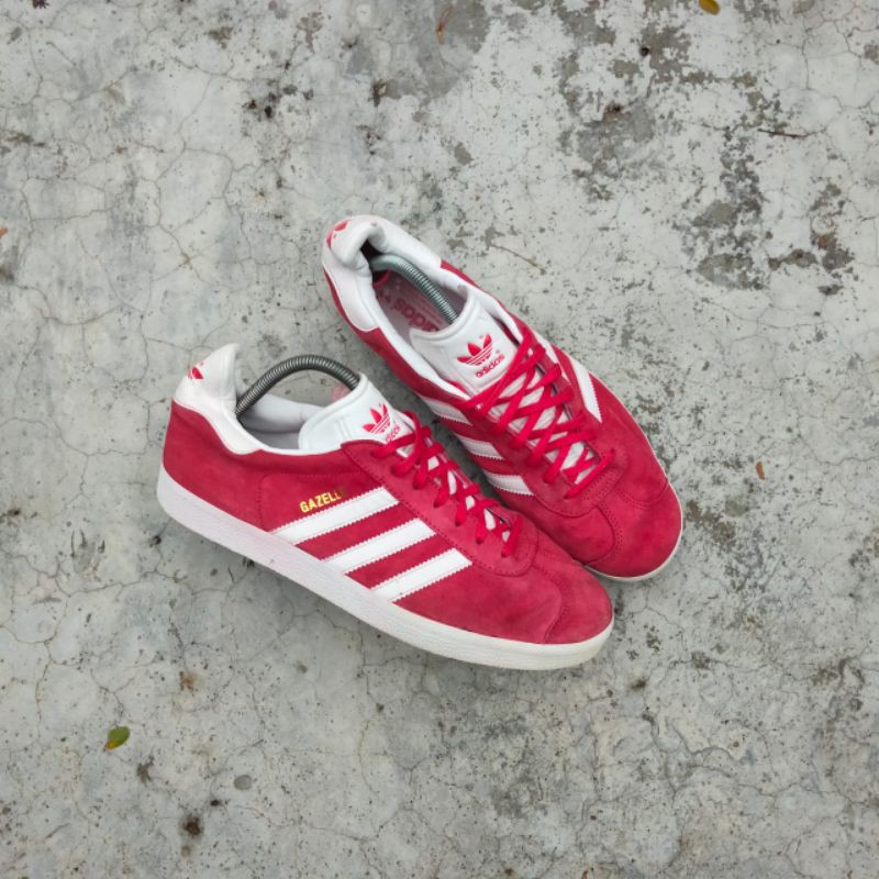 ADIDAS GAZELLE MERAH 44