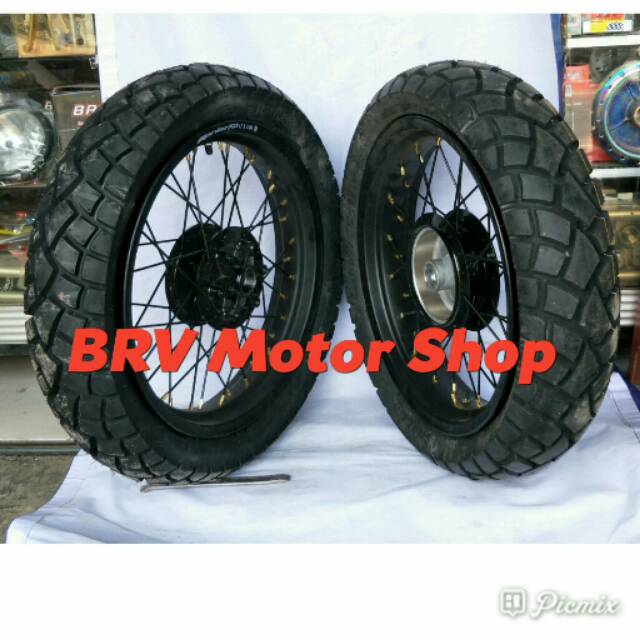 Sepaket velg W175 Kawasaki tromol original Kawasaki 100% original - velg Kawasaki w175 300+350-17 da