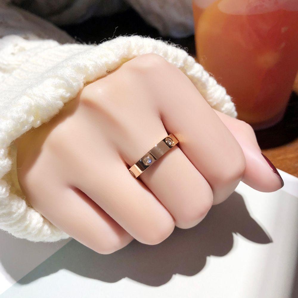 Mxbeauty Cincin Jari Berlian Temperamen Geometris Hadiah Lingkaran Ulang Tahun Pesta Perempuan Gaya Korea Ring