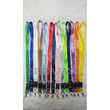 

TALI LANYARD POLOS MURAH MERIAH / TALI GANTUNGAN NAME TAG