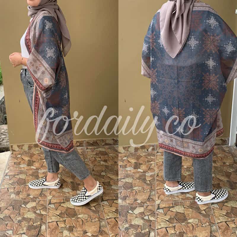 Outer scarf viral motif jingga