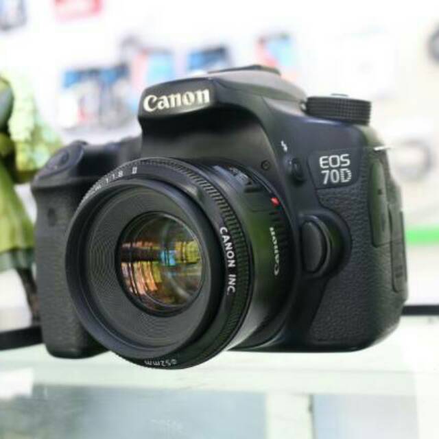 Kamera DSLR Canon Eos 70d plus lensa fix Canon original