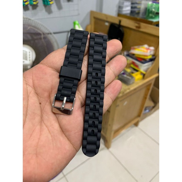 Strap Tali Jam Tangan Karet Lembut Motif 18MM