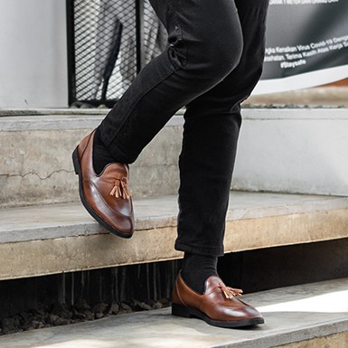 HUESCA BROWN |MNM x Lvnatica| Sepatu Loafers Pria Formal Slip On Shoes ORI