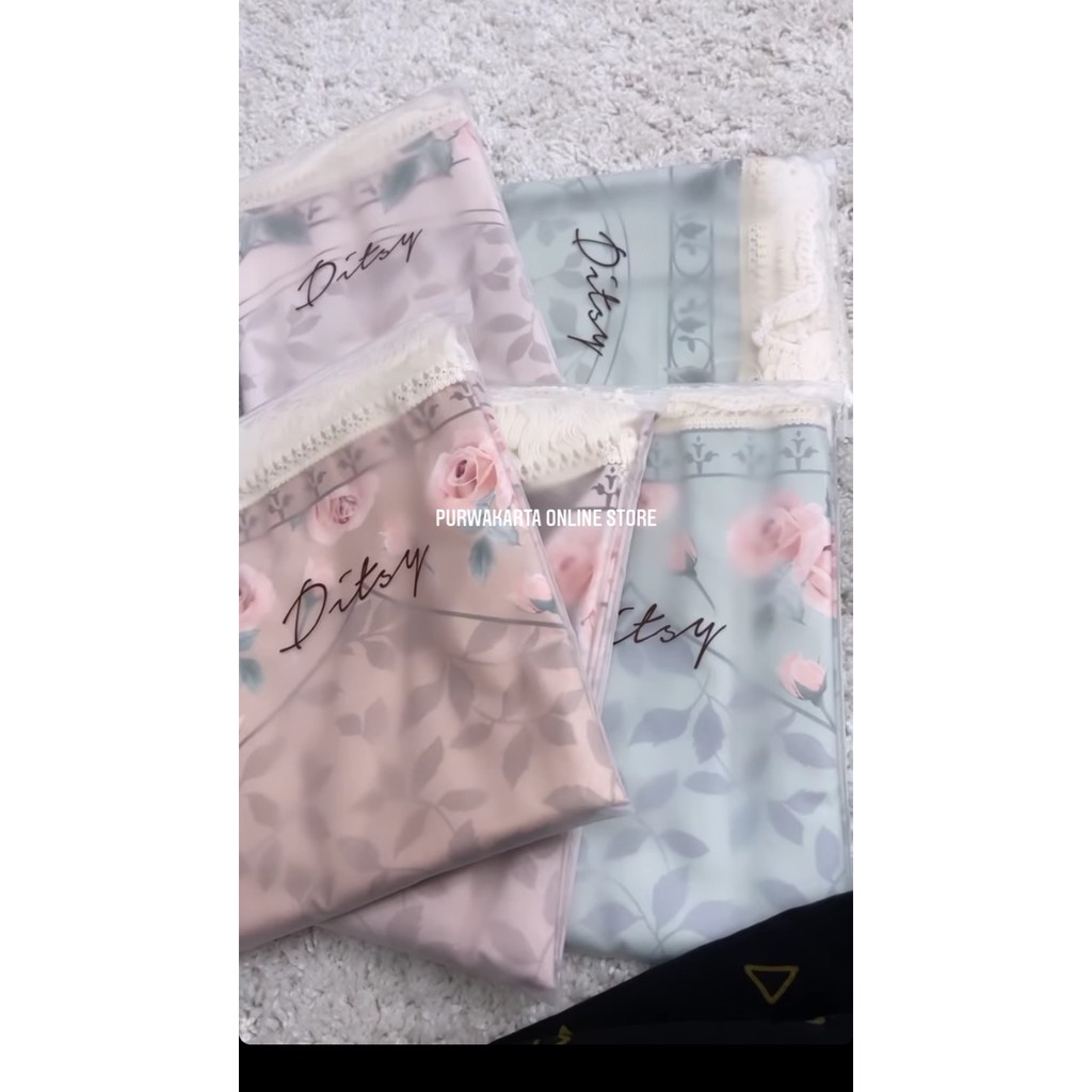 Ditsy Prayer Matt/Aeera prayer mat Disty/Aaila prayer set/ Aaimaprayer/ Ditsy/Sajadah Ditsy