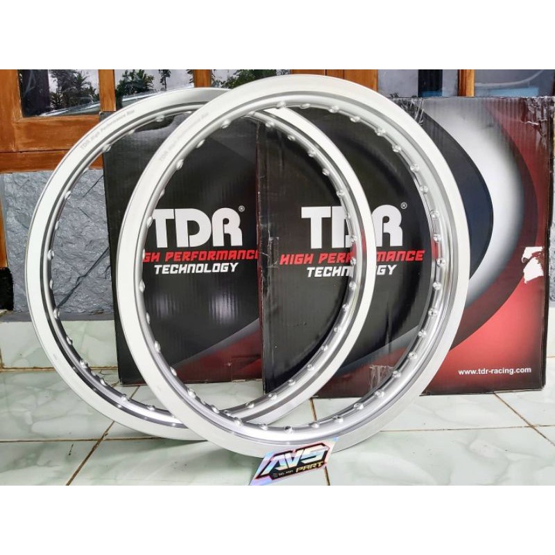 Velg TDR WX WSHAPE SILVER 160 185  Ring 17 VELG JARI JARI TDR KOTAK