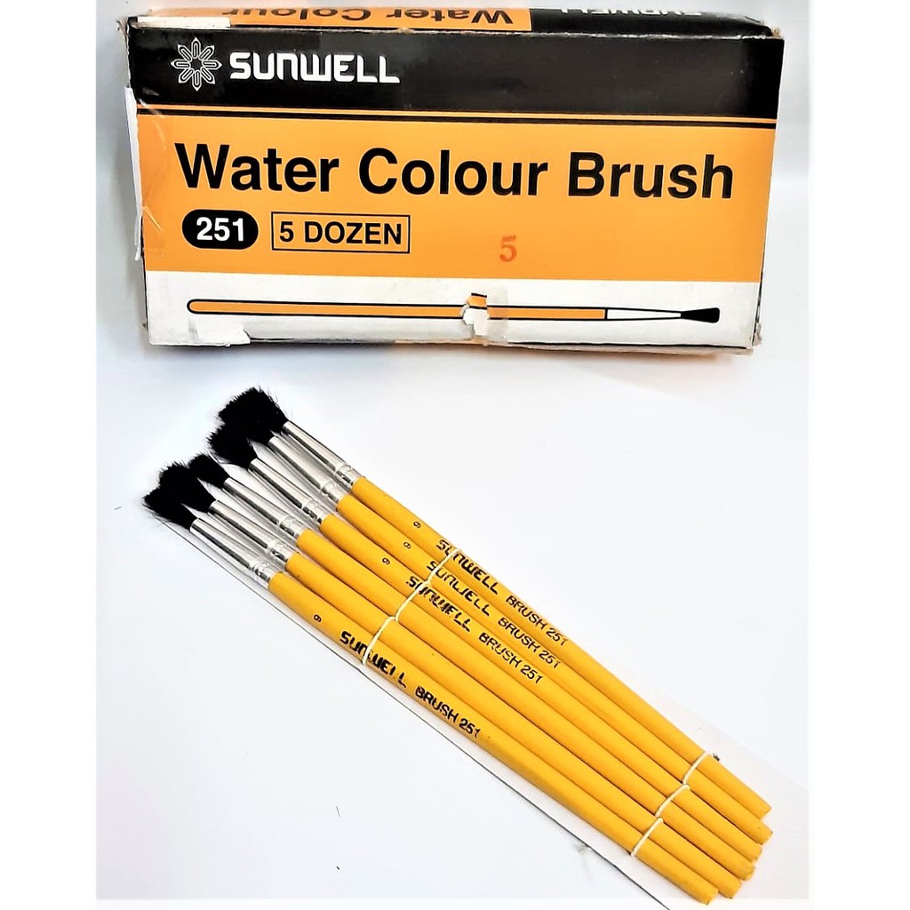 

KUAS LUKIS CAT AIR NO. 9 BULU HITAM MURAH