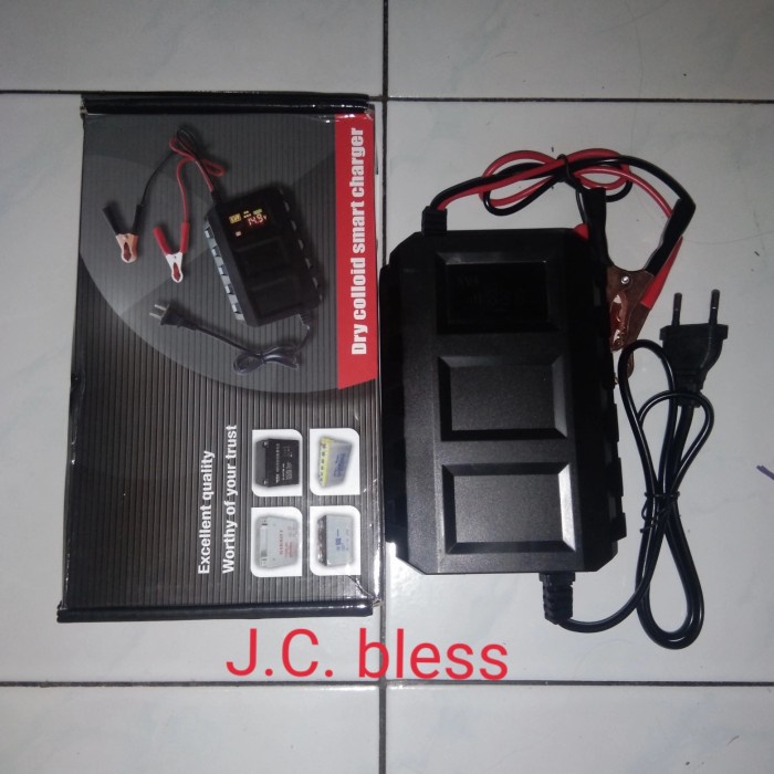 Charger accu aki mobil/motor 12v 20A cas aki mobil/motor 12v 20A