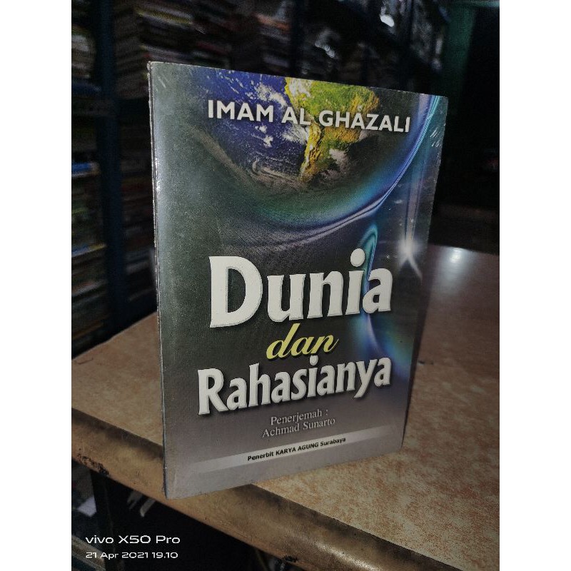 buku dunia dan rahasia nya