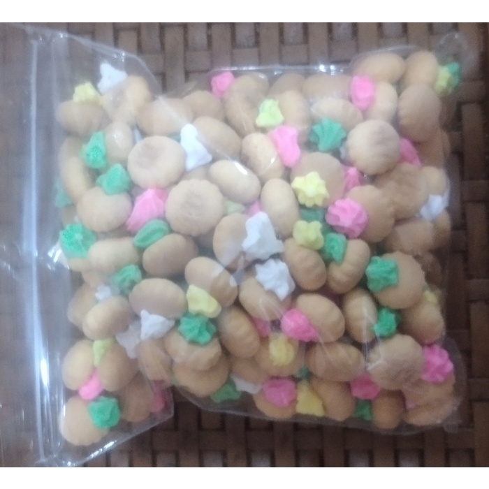 

BISKUIT GEM ROSE (KUE KANCING WARNA WARNI) 250 G