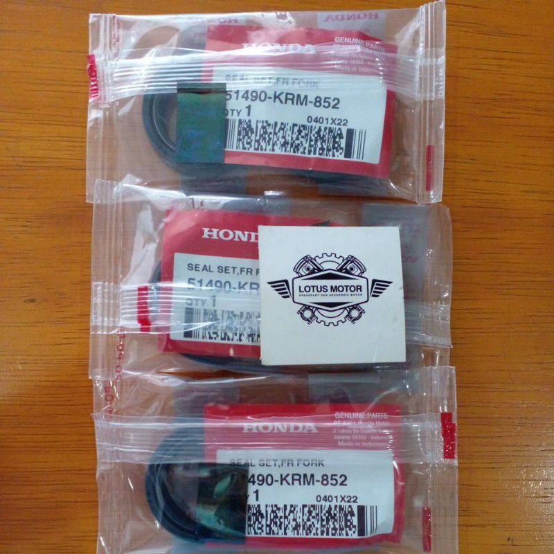 SEAL SHOCK DEPAN + SEAL DEBU VERZA / CB150R / MEGAPRO / TIGER / GL AHM ASLI ORIGINAL