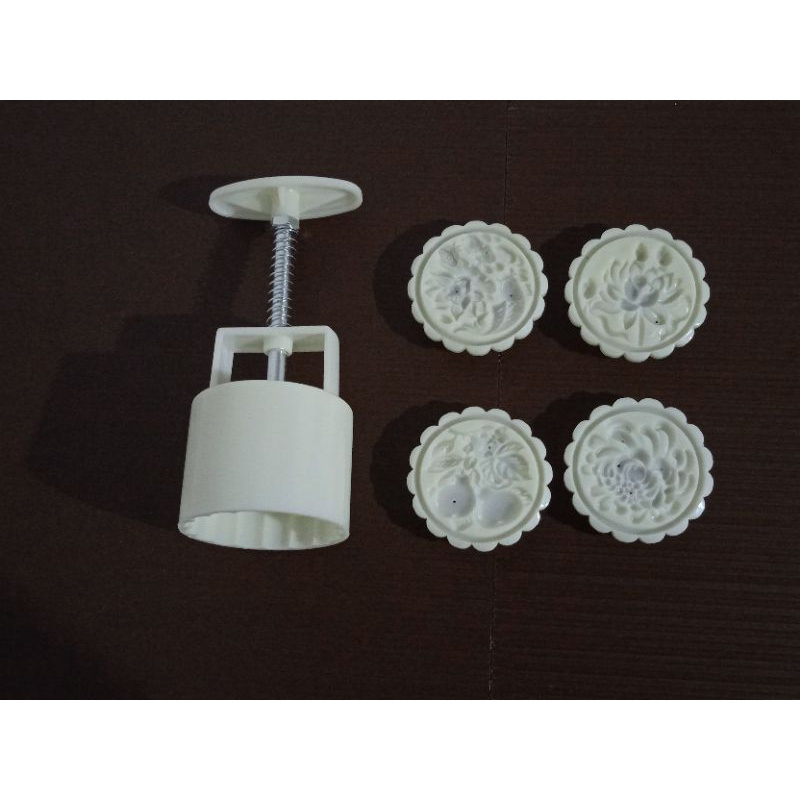 cetakan moon cake flower 1 (75gr)