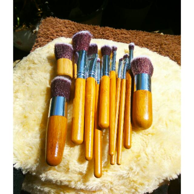 Rumah Wardah Brush Make Up Set 11 in 1 Gagang Bambu + Tas Serut