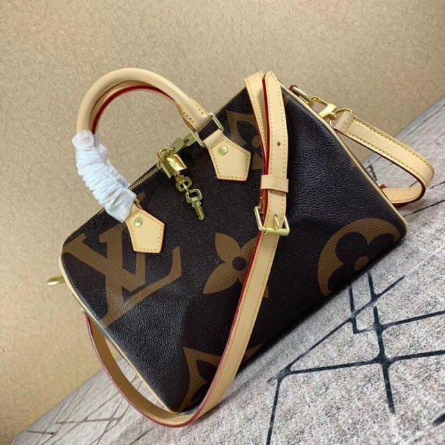 Tas Lv Speedy Bandouliere 25cm New Edition Supermirror Quality