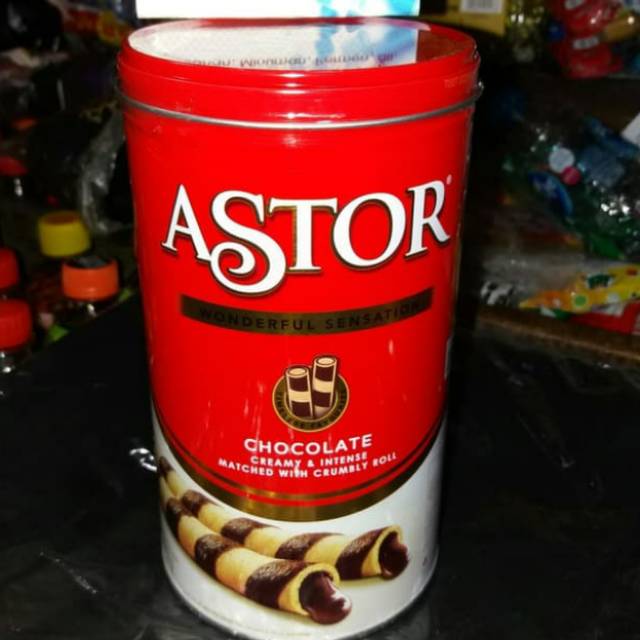

Astor wafer stick coklat kaleng