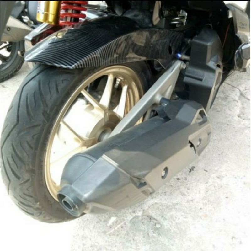 Hugger spakbor kolong honda vario 150 125 carbon