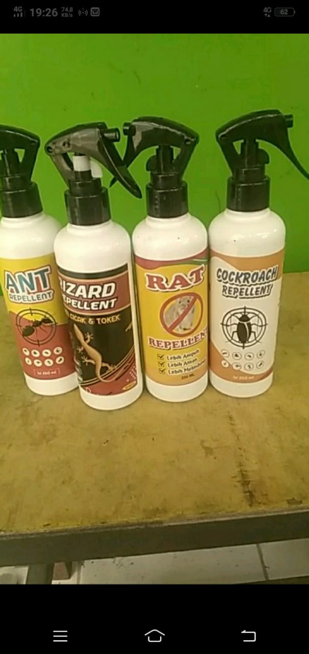 Semprotan Anti Kecoa  Pemngusir Dan Pembasmi Kecoa 250 Ml Dijamin Ampuh Untuk Di Rumah Dan Di Mobil