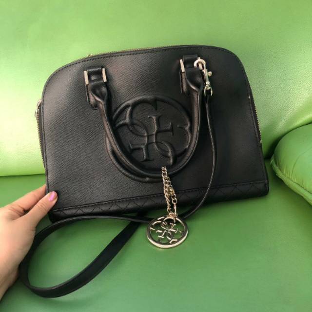 Preloved Tas Guess Original