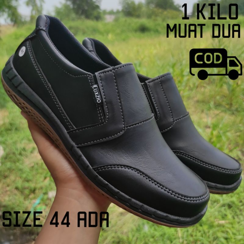 Sepatu Pria Kulit Slip On Kasual Sintetis Kerja Kantoran Sol Karet