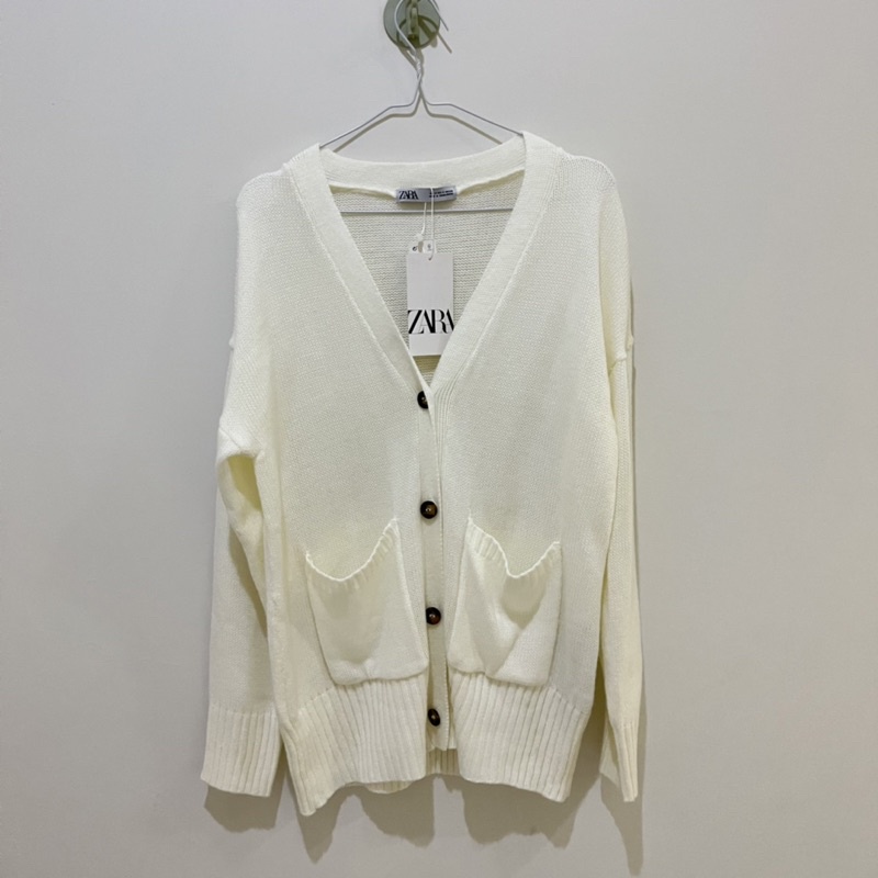 ZARA knitted white cardigan knit outer