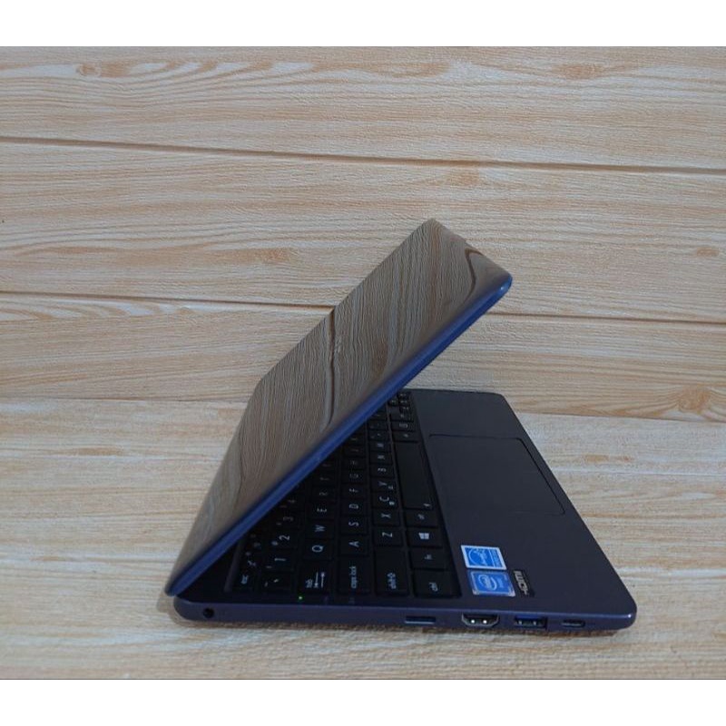 Laptop/NoteBook Asus E203NAH